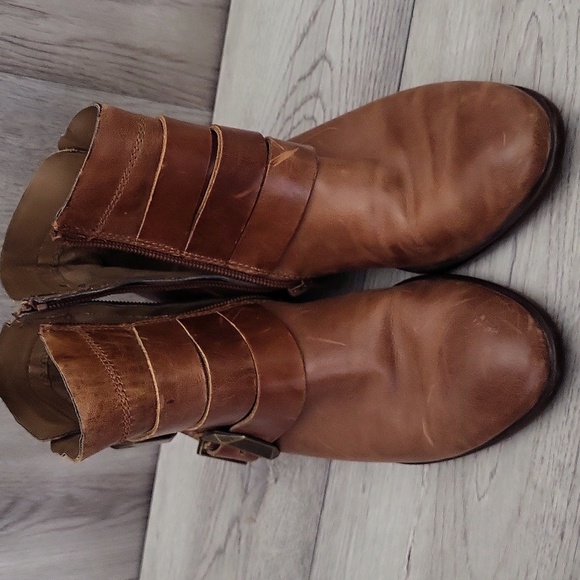 🛍Aerosoles Womens‎ 5 Leather Ankle Boots Heeled Buckle Biker Moto Casual - Picture 10 of 11